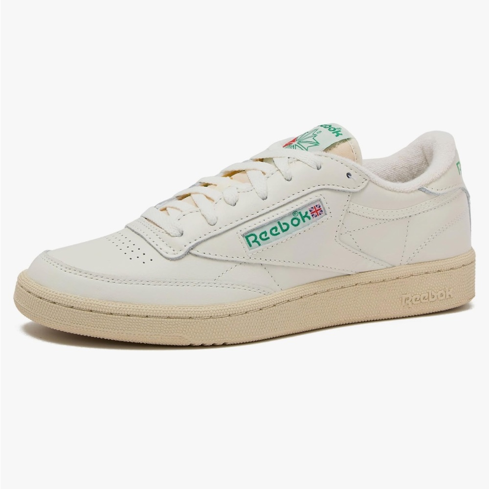 Reebok White Sneakers - Hardly Worn!